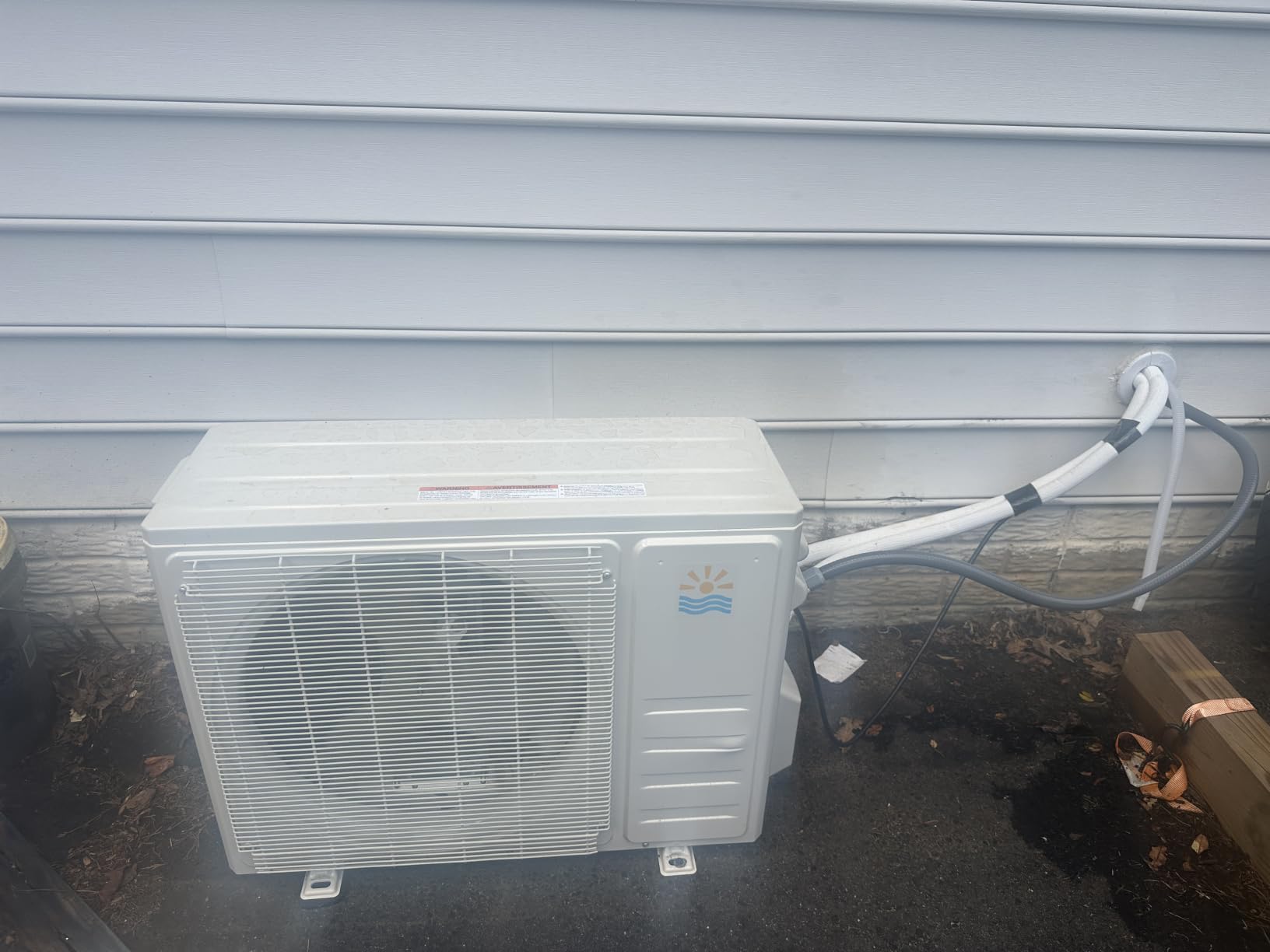 Rellytech Mini Split AC/Heating System, 12000 BTU, 19 SEER2 115V/110V customer photo 1