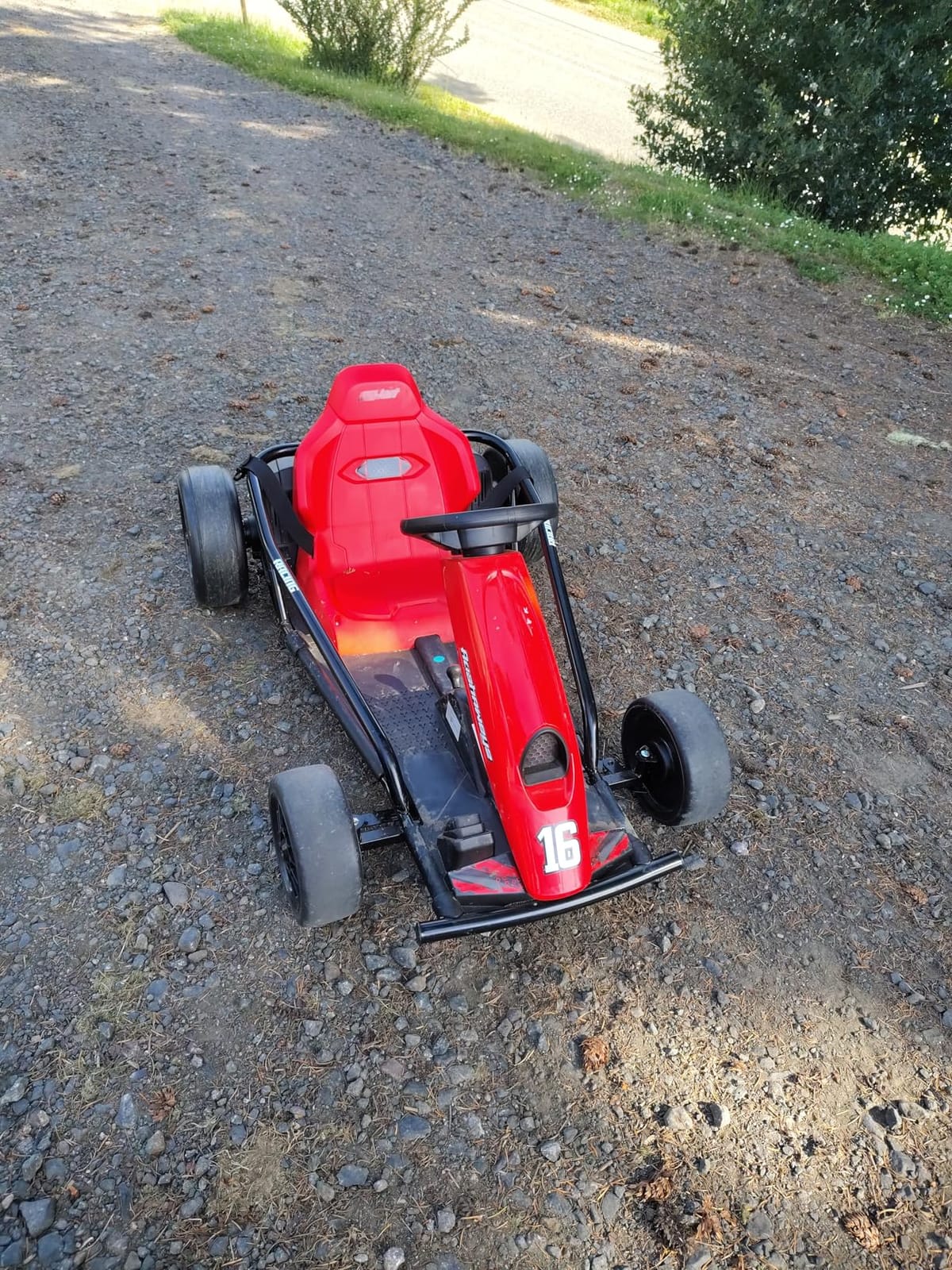 Electric Drift Go Kart for Kids 8-12, 24V Battery,360W Motor, Reinforced Wear-Proof Rear Wheels, 3 Unique Colors, 8.1MPH High Speed,154lbs Capacity, Drift Ride On Car Toy (Pink) customer photo 1