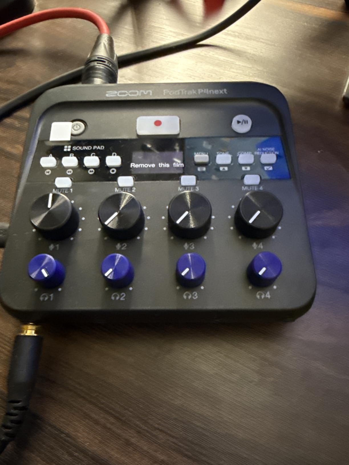 Zoom PodTrak P4next Podcast Recorder with 4 Inputs + AI Noise Reduction customer photo 1