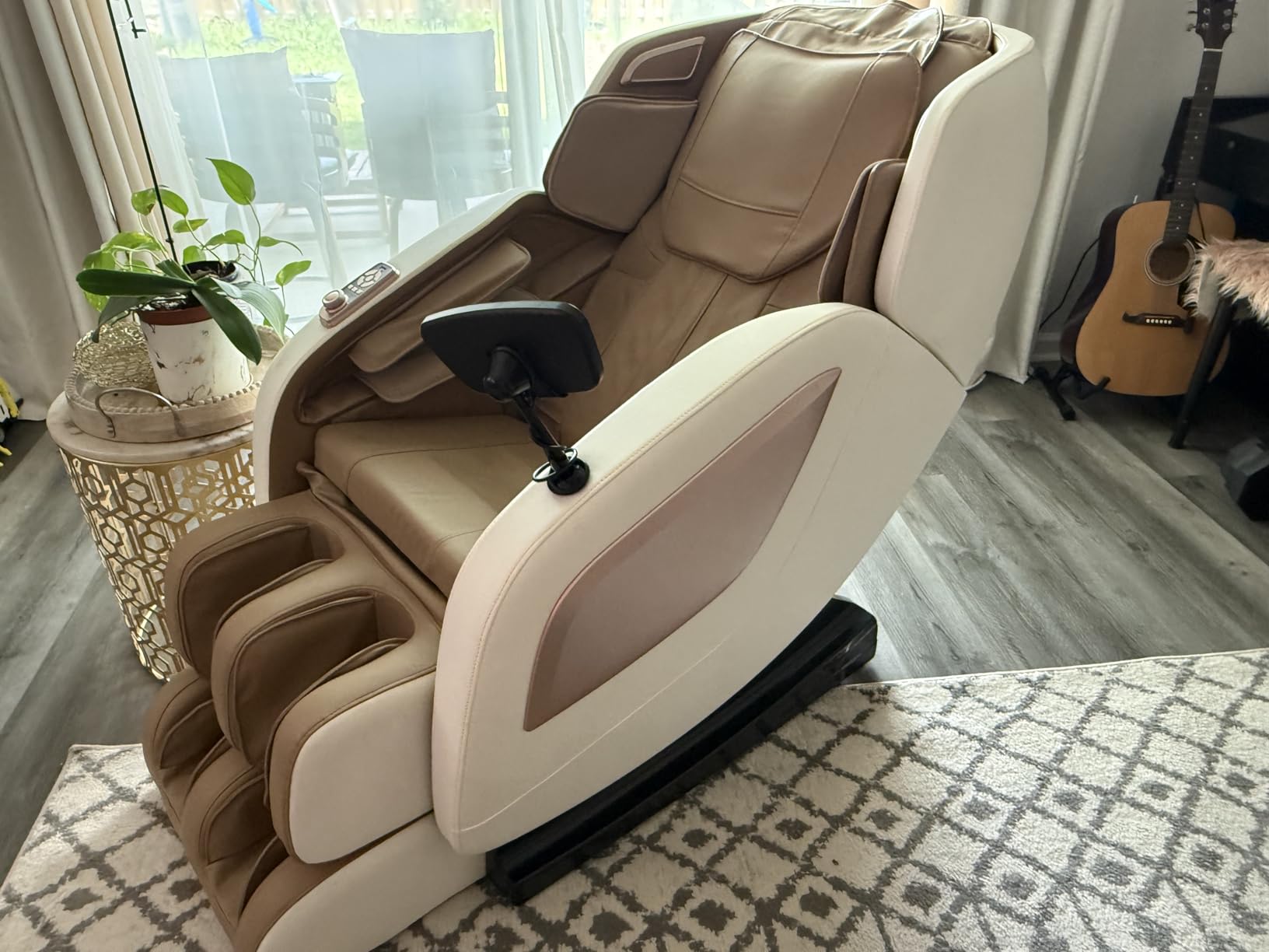 Mazzup Full Body Zero Gravity Shiatsu Massage Chair with Fully Assembled, LCD Screen, Shortcut Keys, USB Charging Port, Heat, for Loved Ones, Parents, Black customer photo 1