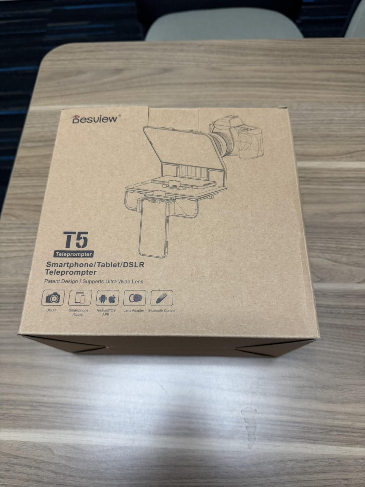 Desview T5 Teleprompter for Smartphone & Tablet, Video Recording | Compatible with DSLR Cameras. Includes 49-82mm Adapter Rings, Coated Glass, Bluetooth Remote, Free App for Streaming customer photo 1