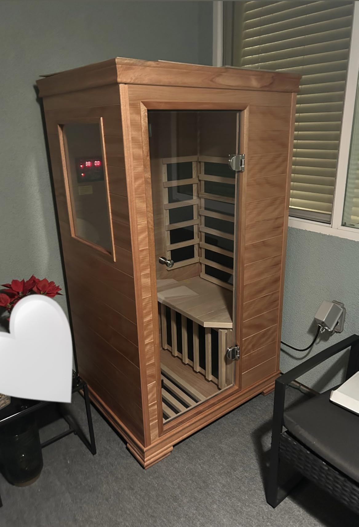 4 Person Outdoor Vertical Barrel Sauna, Cedar Wood Traditional Sauna customer photo 1