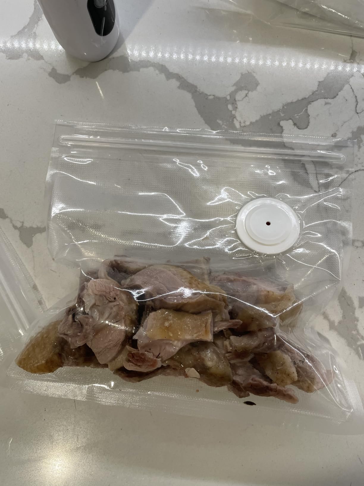 Compact Vacuum Sealer for Food, Drainage Tube, Wet Food, 30 Bags customer photo 1