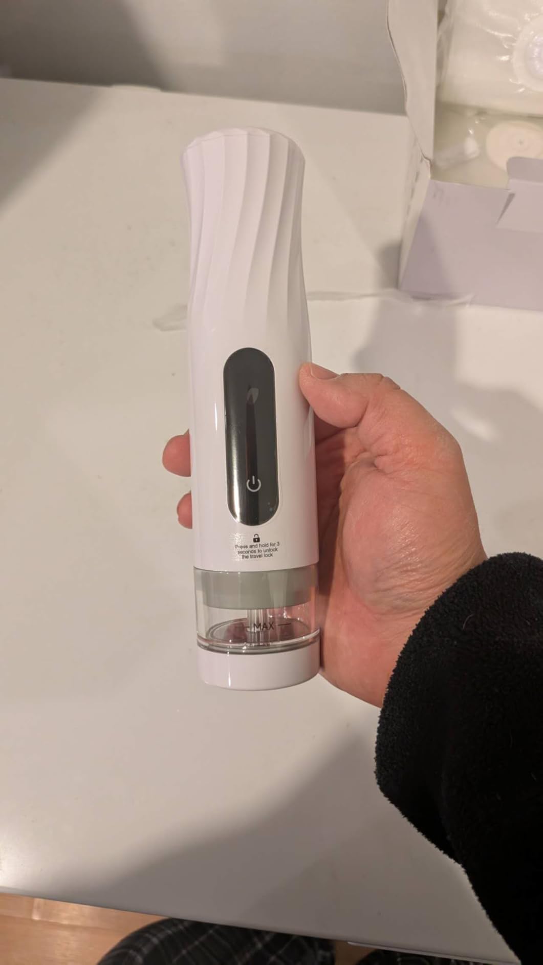 Compact Vacuum Sealer for Food Storage: Portable Handheld Food Sealer, 80kPa Suction, 1800mAh Battery, 30 Reusable Vacuum Bags, Preserve 5X Freshness with Easy Operation customer photo 1
