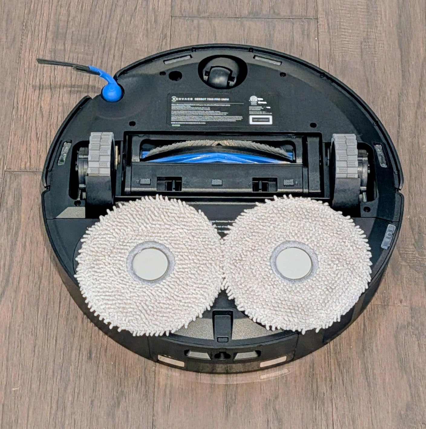 ECOVACS DEEBOT T50S PRO Omni Robot Vacuum and Mop, 25,000 Pa Suction, ZeroTangle 3.0 Anti-Tangle, TruEdge 2.0 Extendable Brush & Mop, AIVI 3D Obstacle Avoidance, Auto Mop Wash & Dry, Self-Emptying customer photo 1