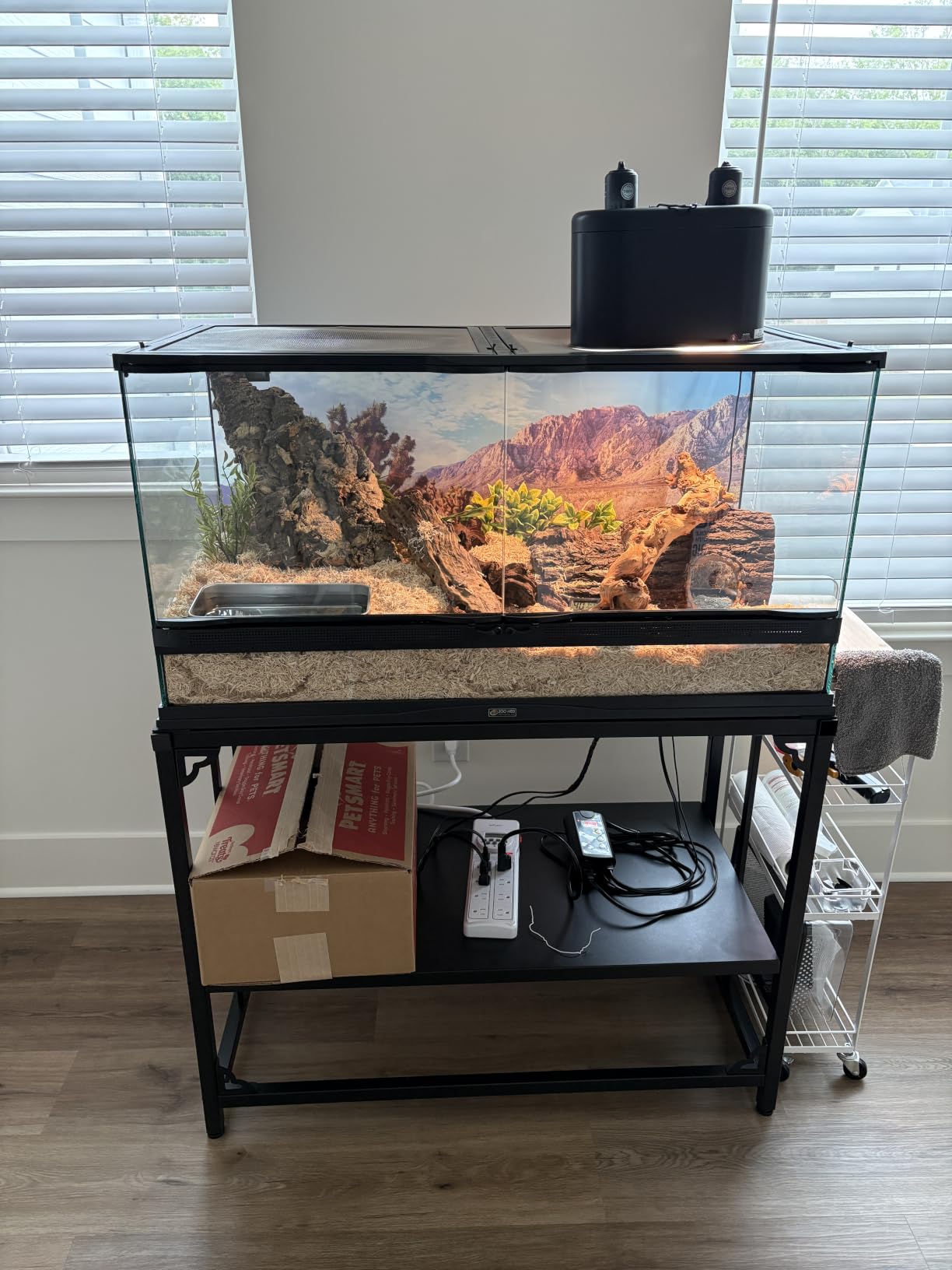 TOCRETOARE Fish Tank Stand 55-75 Gallon, Metal Aquarium Stand, 48.5