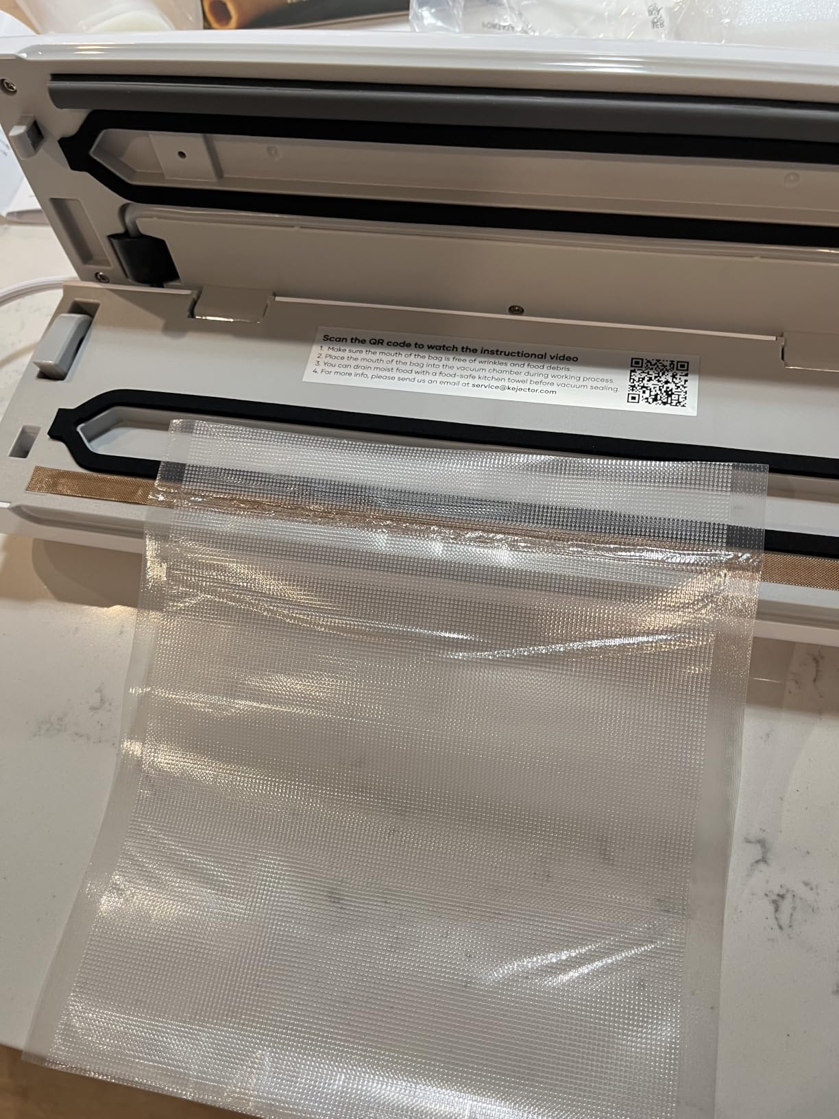11-in-1 Vacuum Sealer for Food, Dry & Wet Auto Seal, Smart Moisture Sensor customer photo 2
