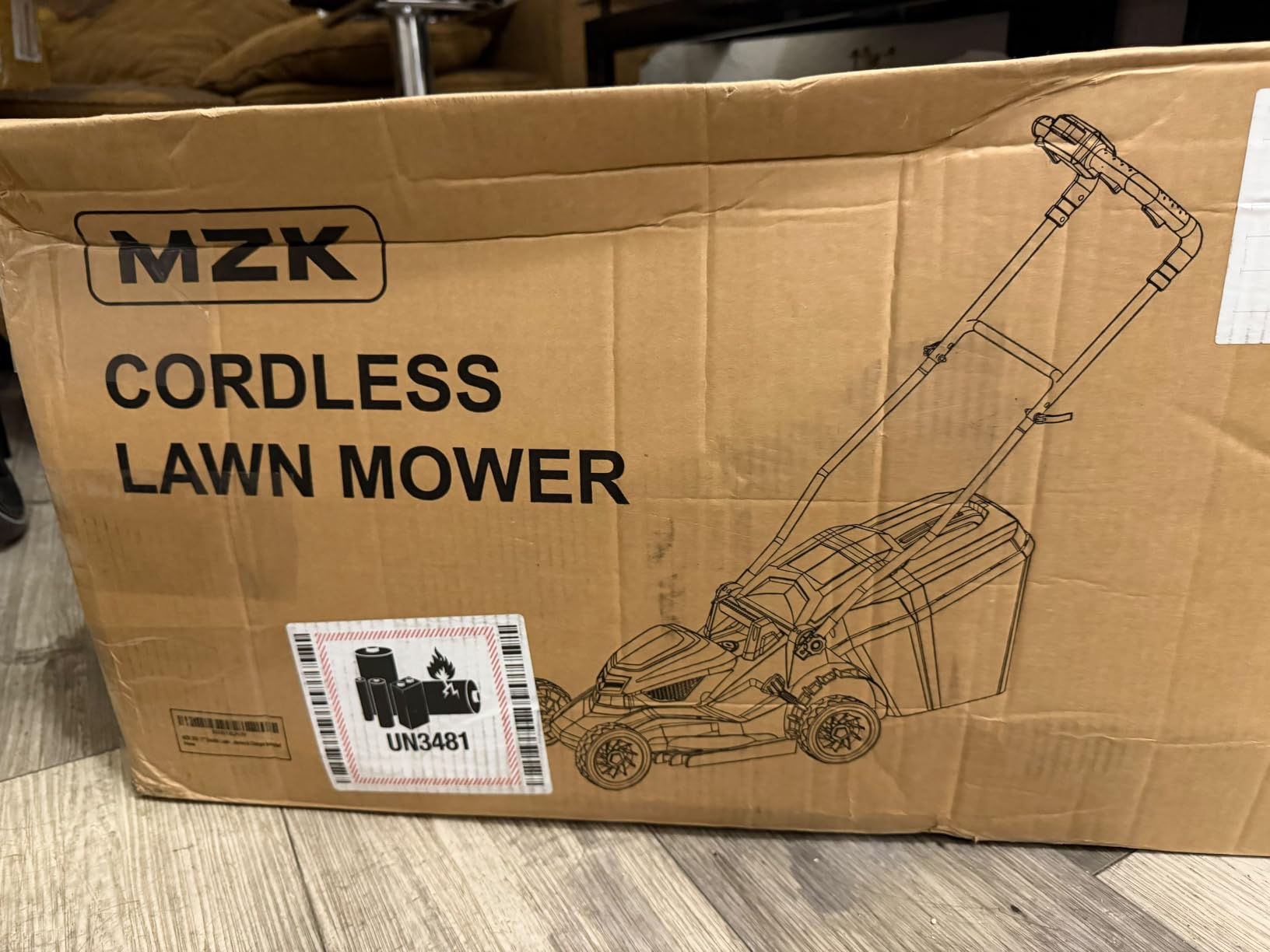 MZK 20V 13-Inch Electric Lawn Mower, Compact Brushless Mower customer photo 2